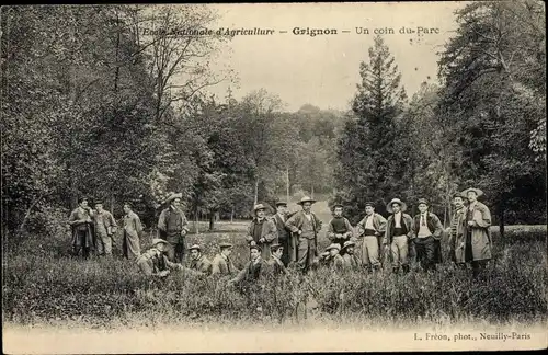 Ak Thiverval Grignon Yvelines, Un coin du Parc