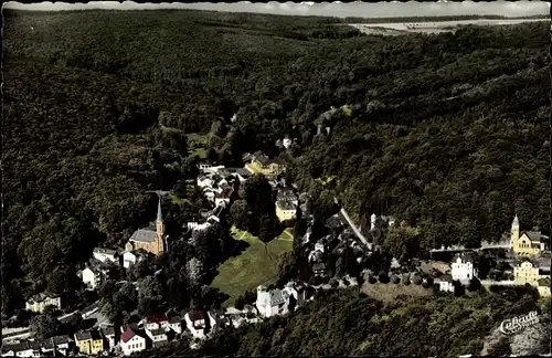 Ak Schlangenbad im Taunus Hessen, Fliegeraufnahme, Ort, Wald