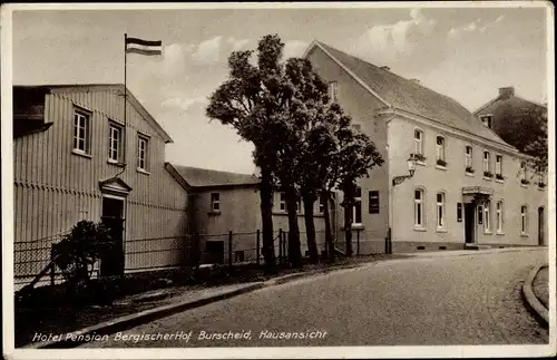 Ak Burscheid in Nordrhein Westfalen, Hotel Pension Bergischer Hof, Hausansicht