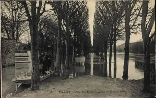 Ak Meulan en Yvelines, Quai de l'Hospice, Crue de Janvier 1910