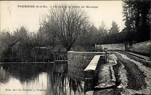 Ak Tournan Seine et Marne, Un coin de la riviere du Marsange