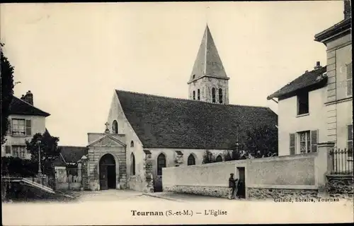 Ak Tournan Seine et Marne, L'Eglise