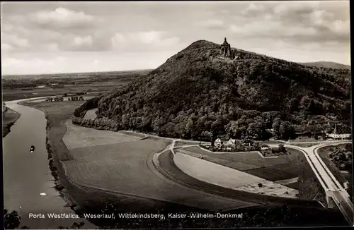 Ak Porta Westfalica in Nordrhein Westfalen, Kaiser Wilhelm Denkmal, Weserlauf, Wittekindsberg