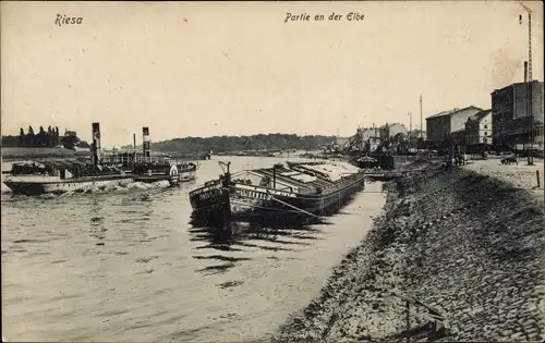 Ak Riesa an der Elbe Sachsen, Partie an der Elbe, Boote