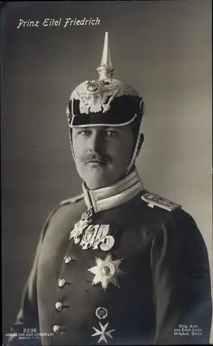 Ak Eitel Friedrich Prinz von Preußen, Portrait in Uniform, Pickelhaube