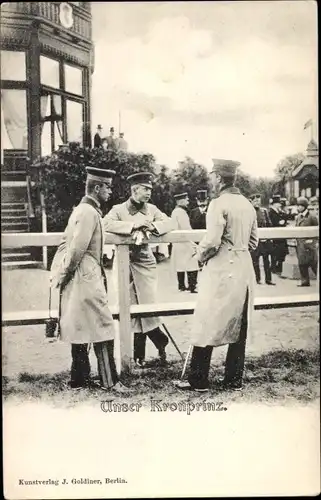 Ak Kronprinz Wilhelm von Preußen, Soldaten in Uniformen