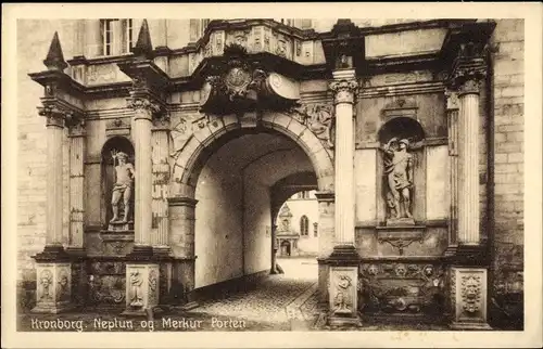 Ak Helsingør Helsingör Dänemark, Kronborg Slot, Schloss, Neptun og Merkur Porten