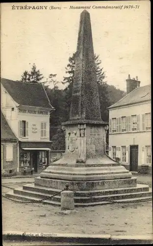 Ak Étrépagny Eure, Monument Commémoratif