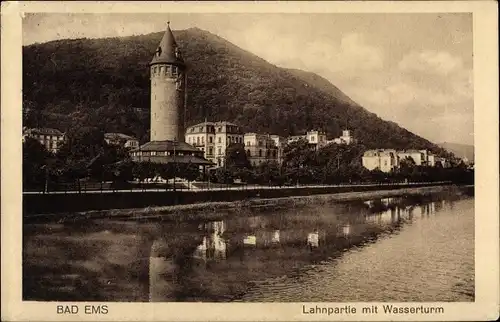 Ak Bad Ems an der Lahn, Lahnpartie mit Wasserturm