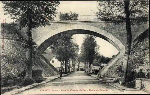 Ak Evreux Eure, Pont du Chemin de Fer, Route de Conches