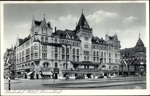 Ak Düsseldorf am Rhein, Straßenpartie, Bahnhof Hotel, Wolsdorff