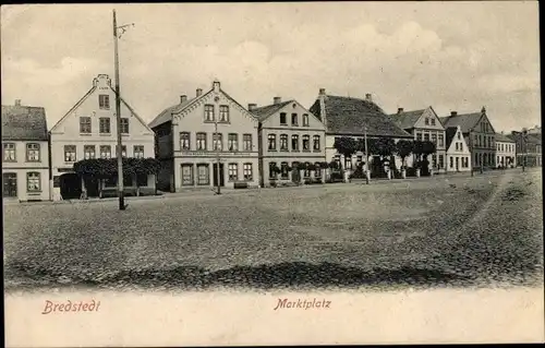 Ak Bredstedt in Nordfriesland, Partie am Marktplatz, Kolonialwarenhandlung  
