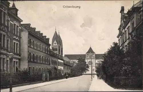 Ak Offenburg in Baden Schwarzwald, Straßenpartie im Ort