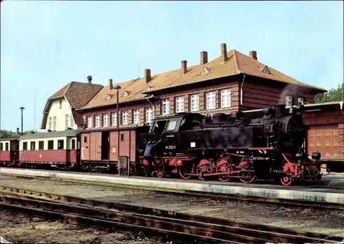 Ak Ostseebad Kühlungsborn, Bahnhof West, Deutsche Lokomotive, Bäderbahn Molli