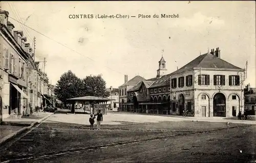 Ak Contres Loir et Cher, Place du Marché