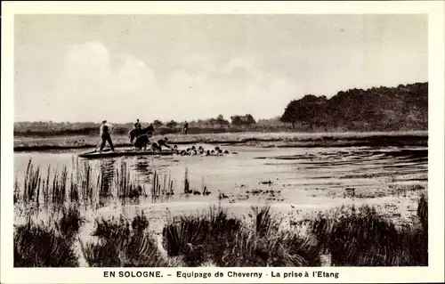 Ak Sologne Loir et Cher, Équipage de Cheverny, La prise á l´Etang