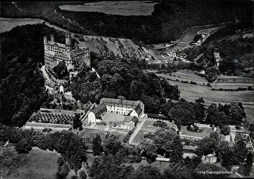 Ak Balduinstein an der Lahn, Schloss Schaumburg, Fliegeraufnahme