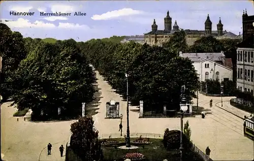 Ak Hannover in Niedersachsen, Herrenhäuser Allee, Vogelschau