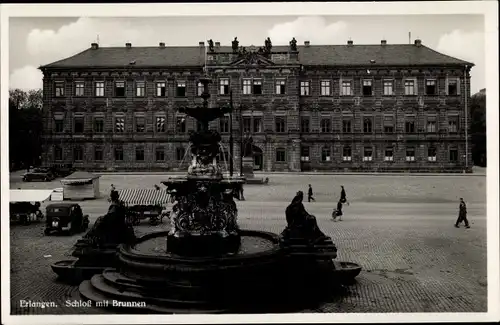 Ak Erlangen in Mittelfranken Bayern, Schloss, Brunnen