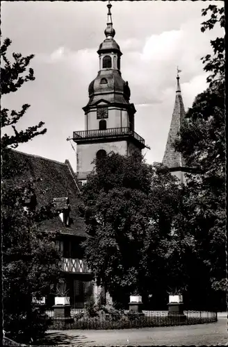 Ak Erbach im Odenwald Hessen, Schlosshof, Stadtkirche
