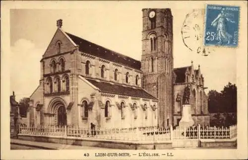 Ak Lion sur Mer Calvados, L'Eglise