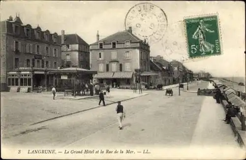 Ak Langrune Calvados, Le Grand Hotel, La Rue de la Mer