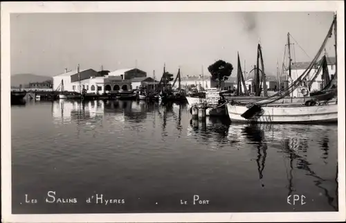 Foto Ak Les Salins Hyeres Var, Le Port