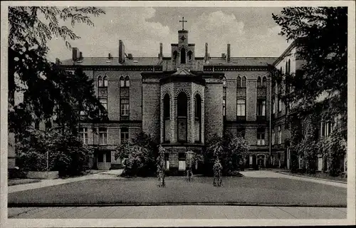 Ak Berlin Wedding, Diakonissenmutterhaus Paul Gerhardt Stift, Müllerstr. 56-58