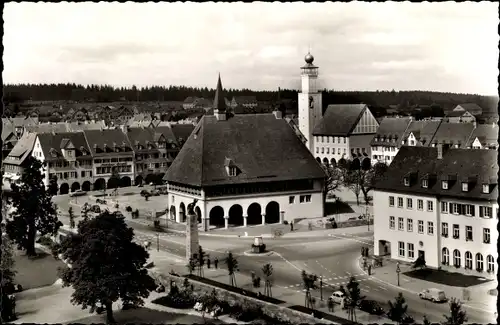 Ak Freudenstadt im Nordschwarzwald, Marktplatz mit Stadt- und Rathaus