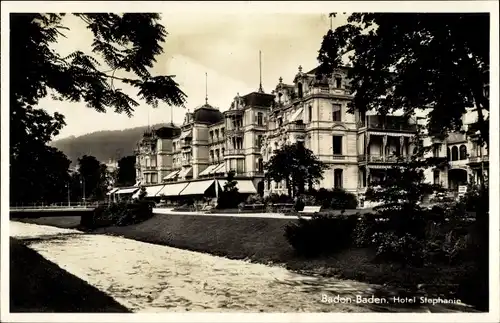 Ak Baden Baden am Schwarzwald, Partie beim Hotel Stephanie