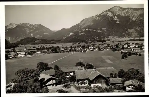 Ak Unterwössen in Oberbayern, Gesamtansicht, Geigelstein, Hochplatte