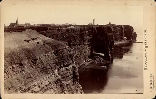 Kabinettfoto Helgoland in Schleswig Holstein, Blick auf die Insel, Westküste