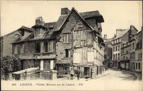 Ak Lisieux Calvados, Vieilles Maisons rue du Livarot