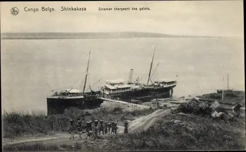 Ak Shinkakasa DR Kongo Zaire, Steamer chargeant des galets