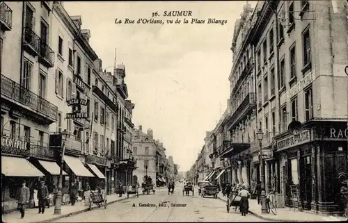 Ak Saumur Maine et Loire, La Rue d'Orleans, vue de la Place Bilange, Coiffure