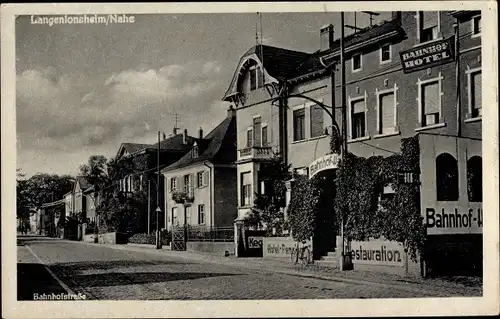 Ak Langenlonsheim an der Nahe Pfalz, Bahnhof Hotel, Bahnhofstraße