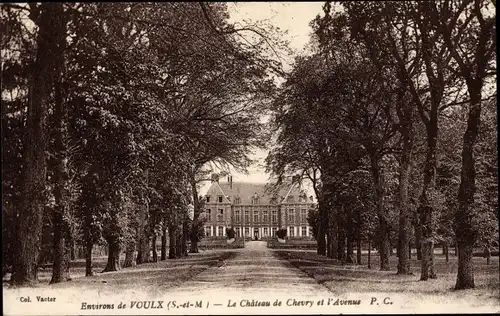 Ak Chevry en Sereine Seine-et-Marne, Le Chateau de Chevry, L'Avenue