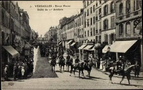 Ak Versailles Yvelines, Revue Hoche, Defile du 11e Artillerie