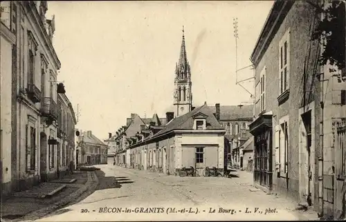 Ak Bécon les Granits Maine et Loire, Le Bourg, Kirchturm