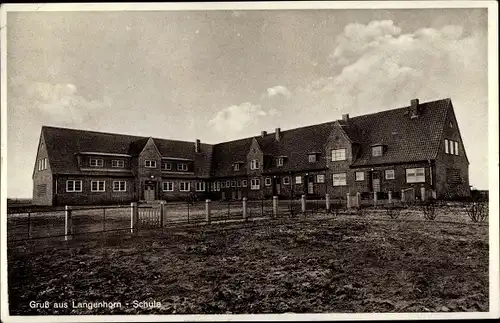 Ak Langenhorn in Nordfriesland, Blick auf die Schule