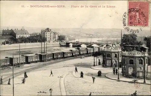 Ak Boulogne sur Mer Pas de Calais, Place de la Gare, La Liane