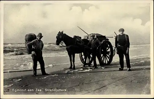 Ak Egmond aan Zee Nordholland Niederlande, Strandjutters, Strandgutsammler