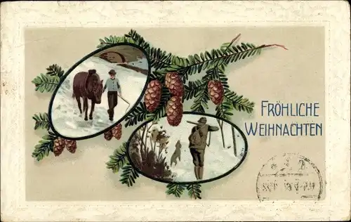 Präge Ak Glückwunsch Weihnachten, Tannenzweige, Zapfen, Jäger, Mann mit Pferd