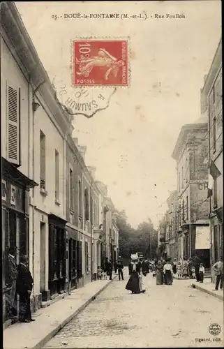 Ak Doué la Fontaine Maine et Loire, Rue Foullon