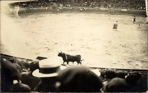 Foto Ak Bilbao Baskenland, Stierkampf, Corrida de Toros