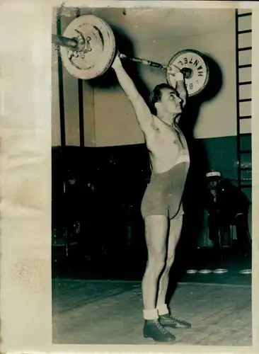 Foto Gewichtsheben, Berliner Meisterschaft Federgewicht 1951, Empor Friedrichstadt, beidarmig Reißen