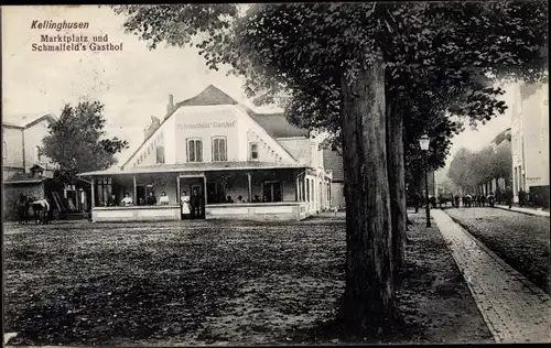 Ak Kellinghusen in Holstein, Marktplatz und Schmalfeld's Gasthof