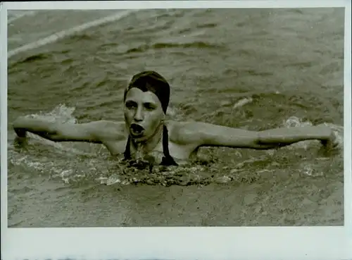 Foto Schwimmen, Große Mannschaftsprüfung 1954, 6x100m Schmetterlingstaffel, Renate Kretschmer
