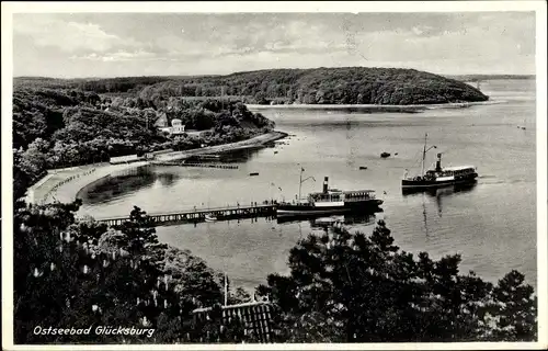 Ak Glücksburg an der Ostsee, Dampfer an der Anlegestelle