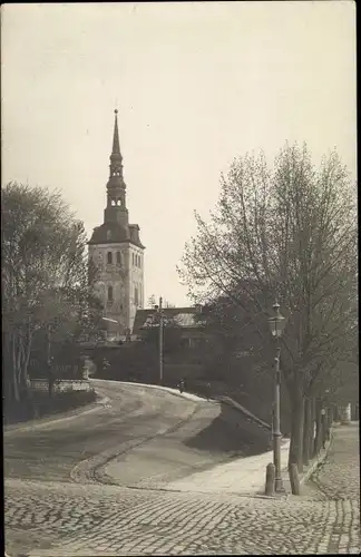 Foto Ak Tallinn Reval Estland, Kirche, Allee